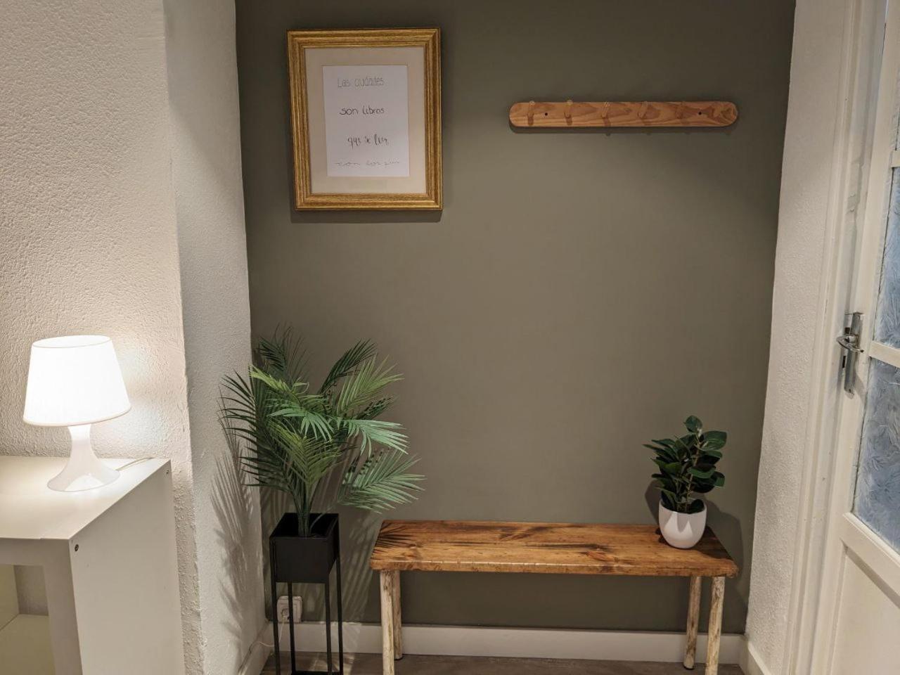 Apartamentos Vernia Ontinyent Bagian luar foto